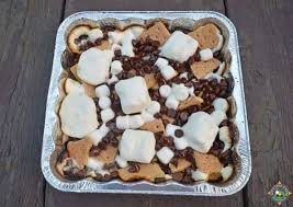 S’mores camping dessert
